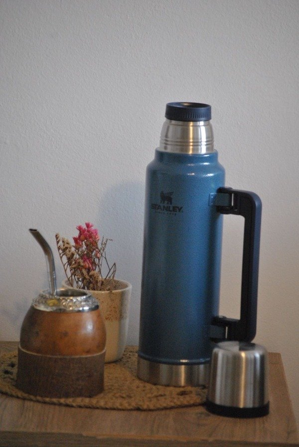 Producto - Termo Stanley Classic azul
