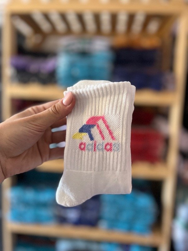 Producto - Adidas toalla logo colores