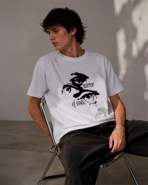 Producto - REMERA MIRROR OF SOULS