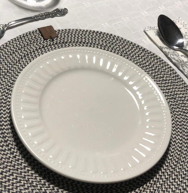 Producto - Plato de sitio zigzag crudo con gris