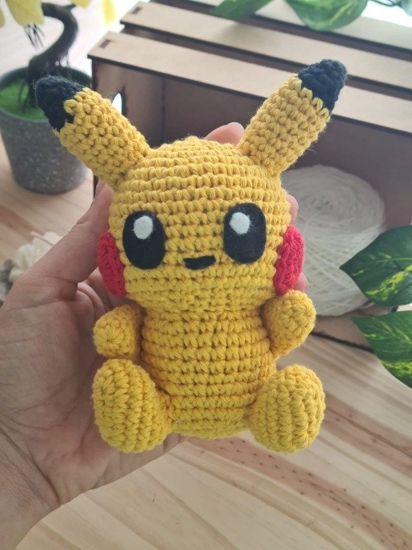 Producto - Pikachu amigurumi