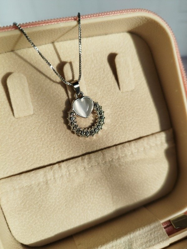 Producto - Collar circular strass con corazón