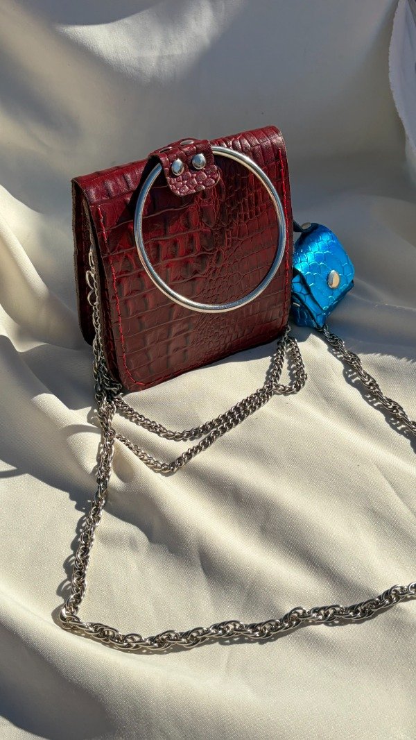 Producto - CHARM MINI CARTERITA DE CUERO ARGENTINO CON MOSQUETON