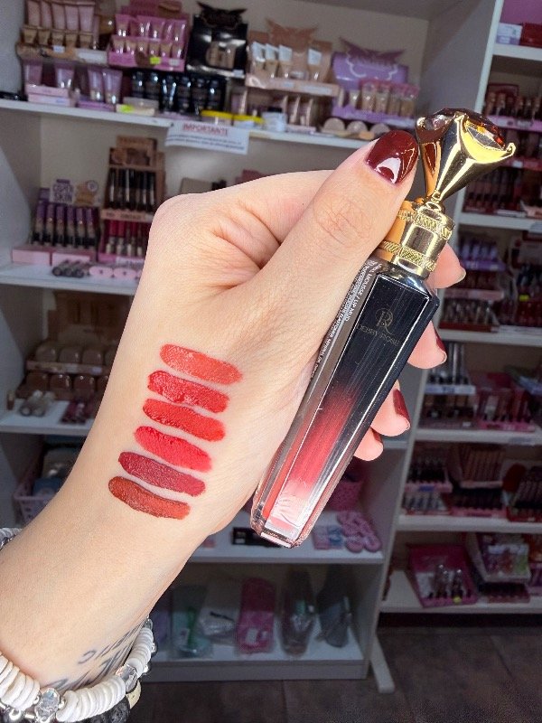 Producto - Labial líquido mousse acabado matte Debby Rose - 0