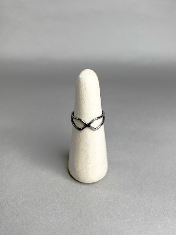 Producto - ANILLO LYRA