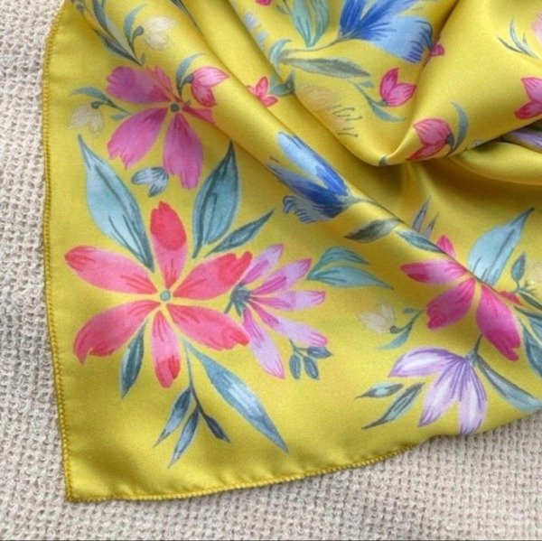 Producto - Pañuelo Florecer Amarillo