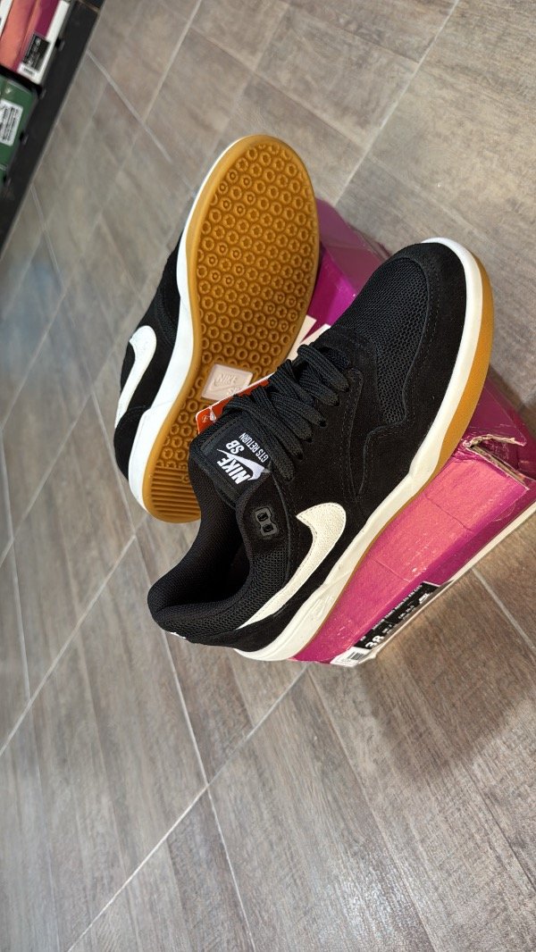 Producto - NIKE SB