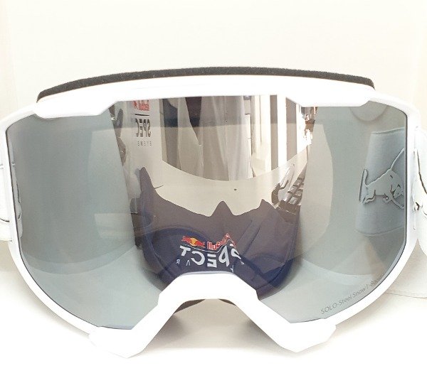 Producto - Antiparra RedBull Nieve blanca