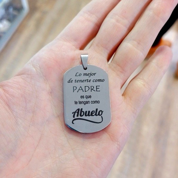 Producto - Medalla Personalizada Premium - Acero Quirúrgico