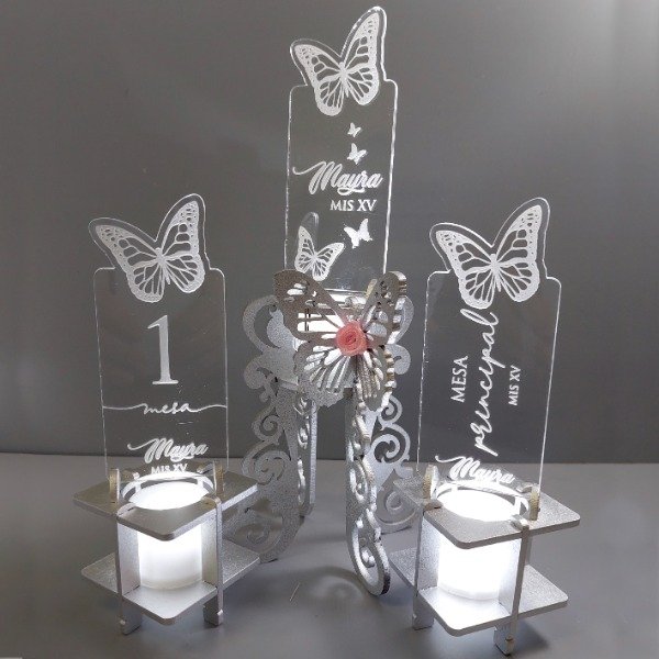 Producto - Centro de mesa mariposa con señalizador