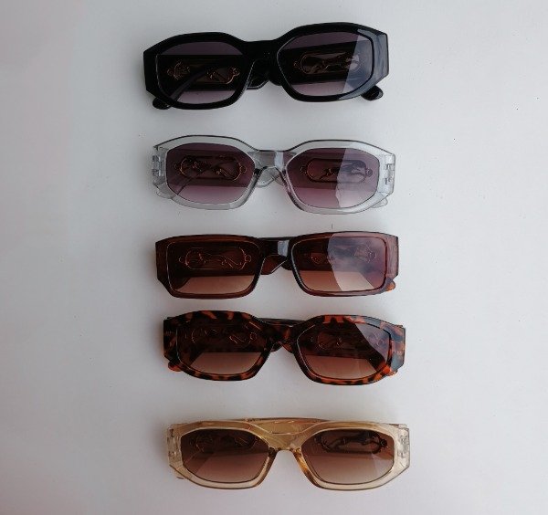 Producto - LENTES DE SOL RECTANGULARES CON APLIQUE