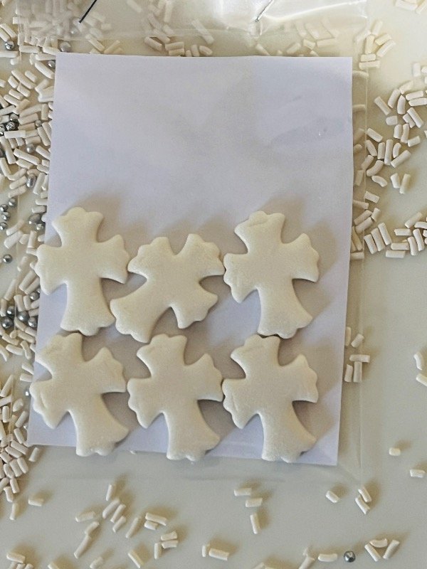 Producto - Mini cruces en pastillaje x6
