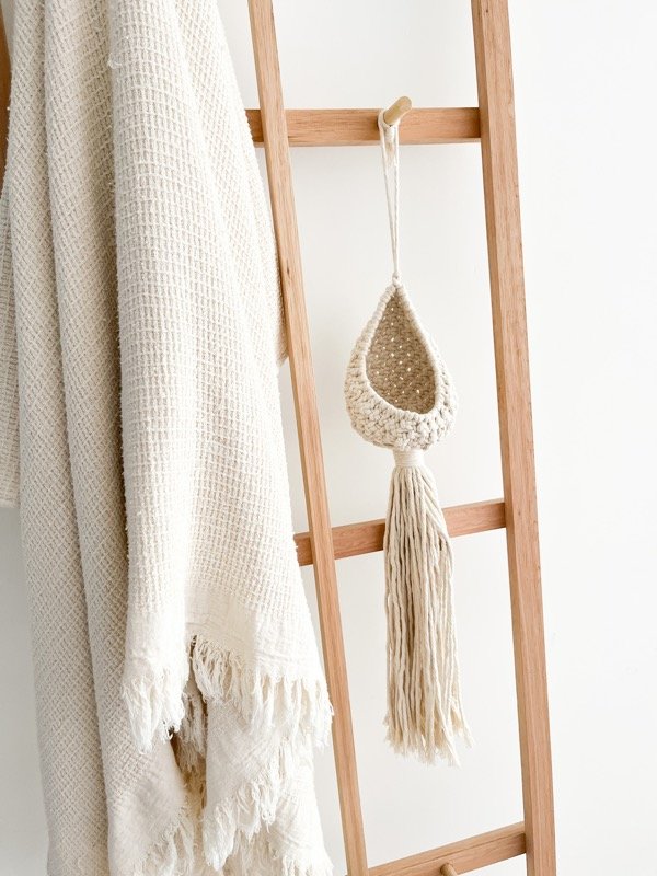 Producto - Porta maceta con borla