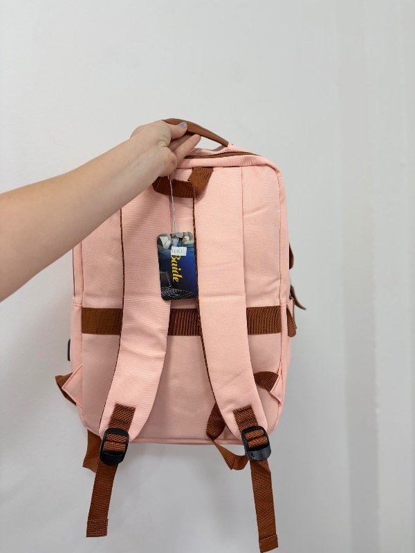Producto - Mochila grande con porta notebook - 2
