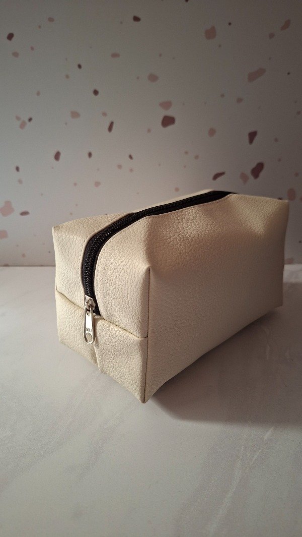 Producto - Portacosmetico - cartuchera manteca I