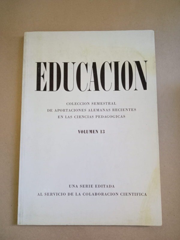 Producto - Educación #13 - Autores varios - Inst. de colaboración científica Tübingen 1976