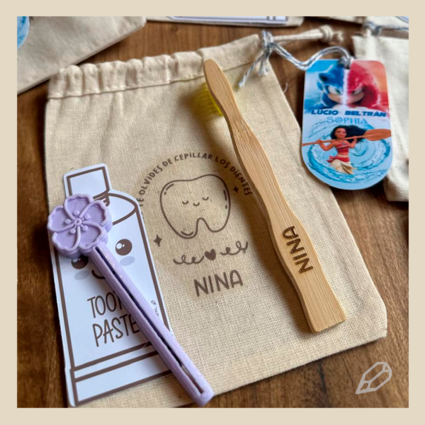 Producto - Kit para cuidado de dientes