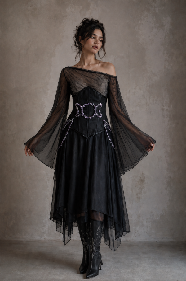 Producto - Vestido Wicca bordado en Amatistas