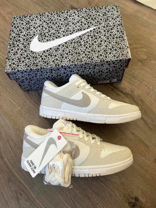 Producto - SB DUNK GLITTER BEIGE