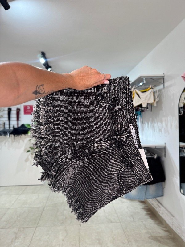Producto - Short Venecia