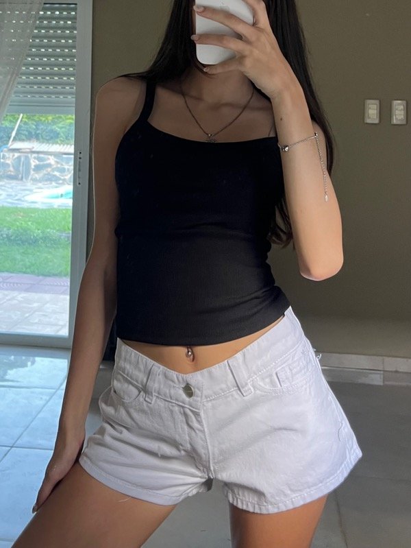 Producto - short tiro bajo blanco