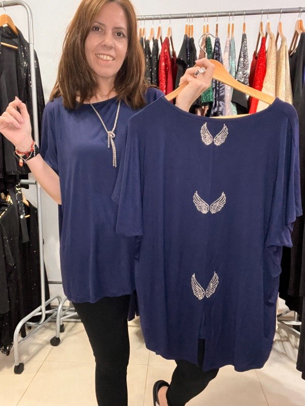 Producto - Remeron Azul Liso Frente espalda Alas Plateadas -  Tapa Cola