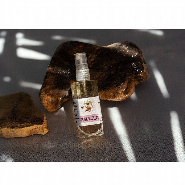Producto - Agua Micelar Bifásica