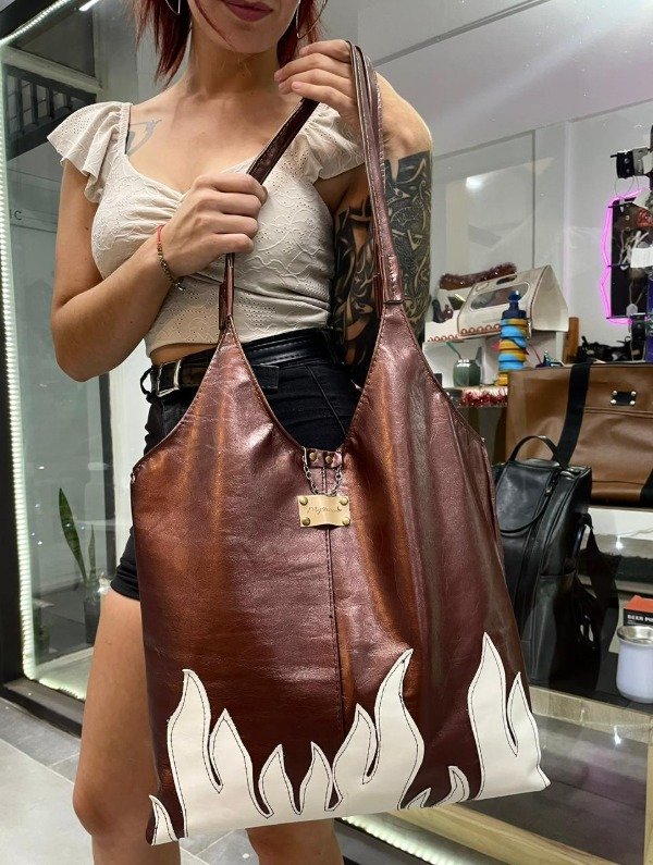 Producto - Hobo cuero Suela