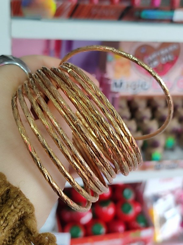 Producto - Esclava pulsera dorada