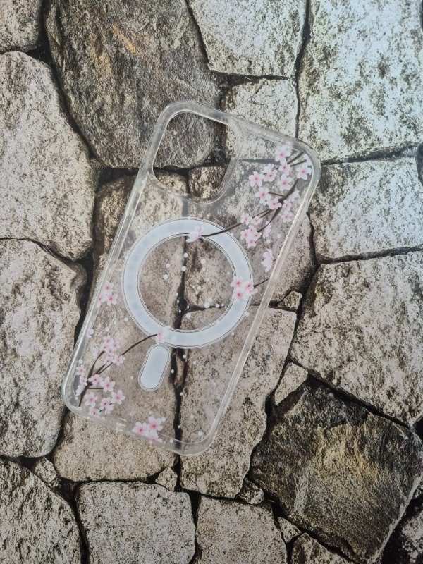 Producto - Funda rígida MagSafe diseño Iphone 14