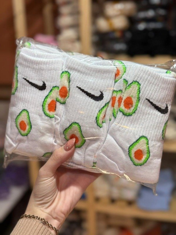 Producto - Docena Cerrada Nike Paltas