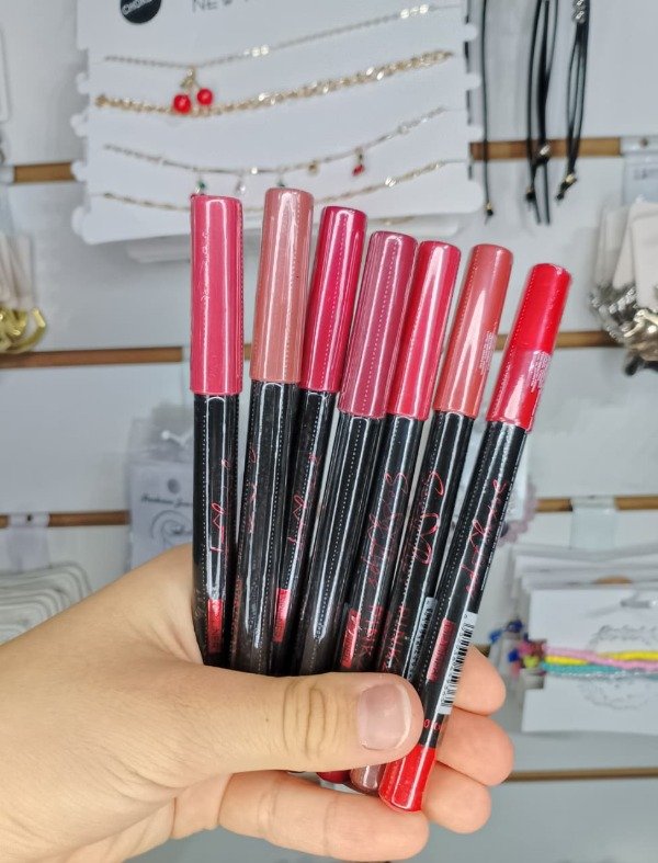 Producto - Delineador labios Pink 21