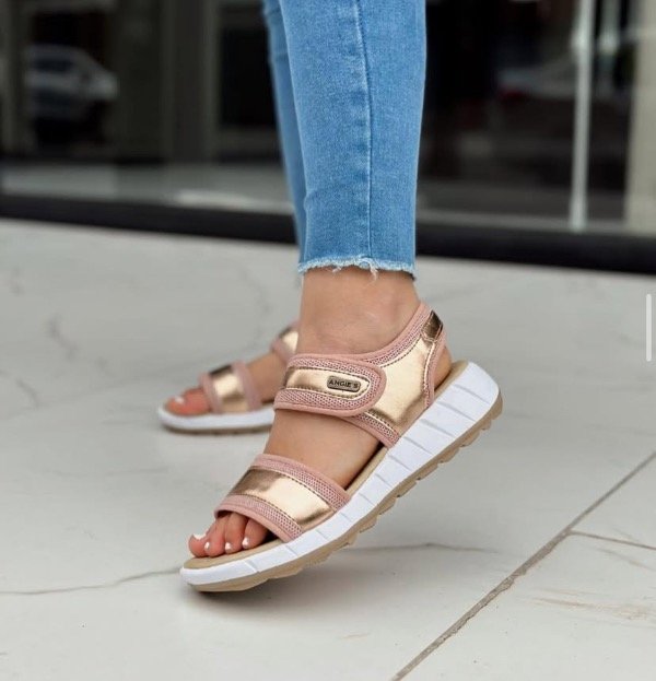 Producto - Sandalia con ABROJO bella