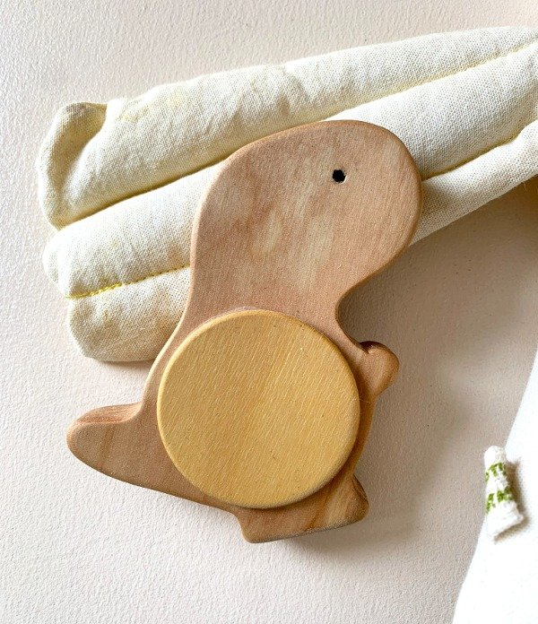 Producto - Sonajero de madera - Dino