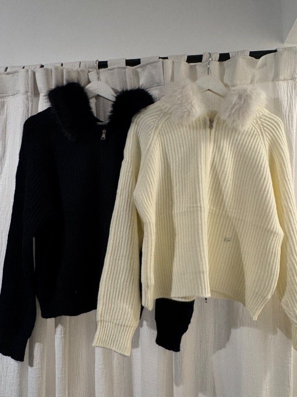 Producto - CAMPERA CHESY CON CAPUCHA - 0