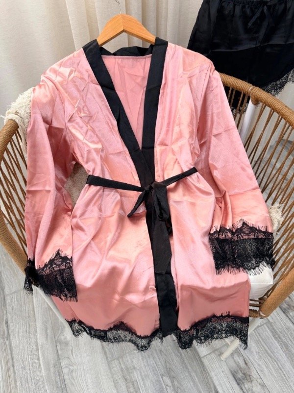 Producto - Bata Satén rosa
