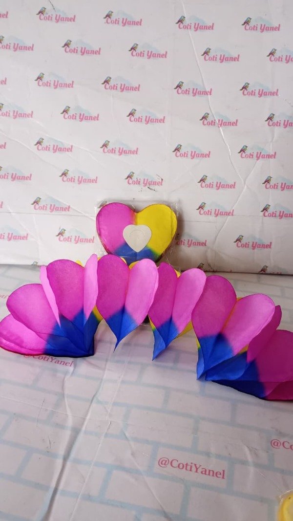 Producto - Girnalda de papel CORAZON CHICO