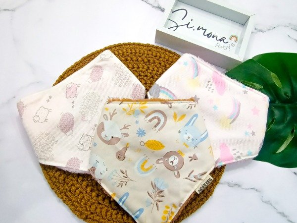 Producto - Babero con corderito