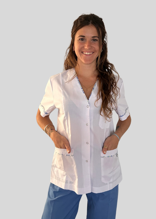 Producto - Chaqueta con broche - vivo celeste estampado