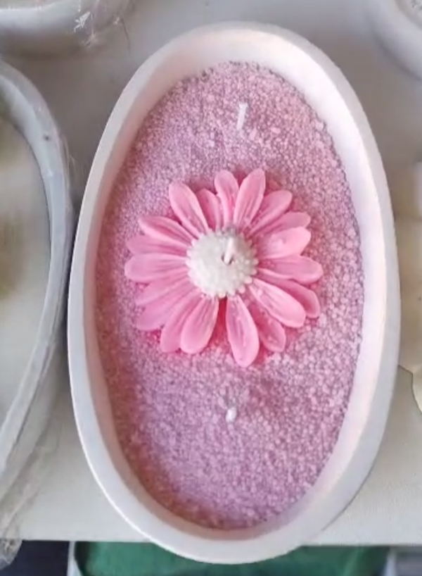 Producto - Bote con cera de soja  en escamas