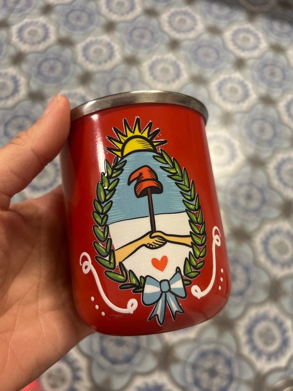 Producto - Mate escudo rojo