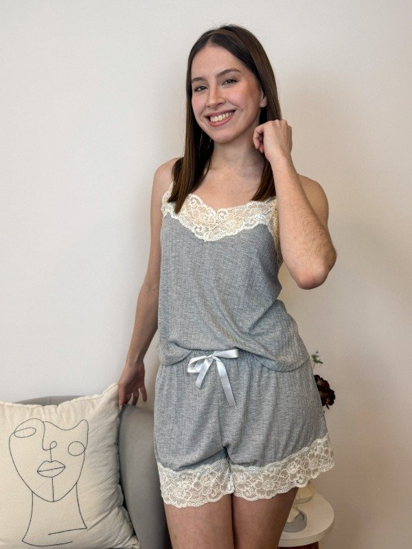 Producto - Pijama Giovi Gris