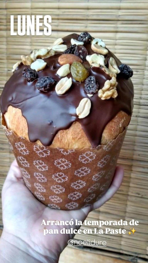 Producto - PAN DULCE CON FRUTOS SECOS