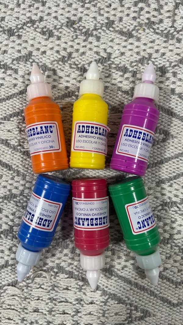Producto - Adhesivo-Plasticola de color x30g