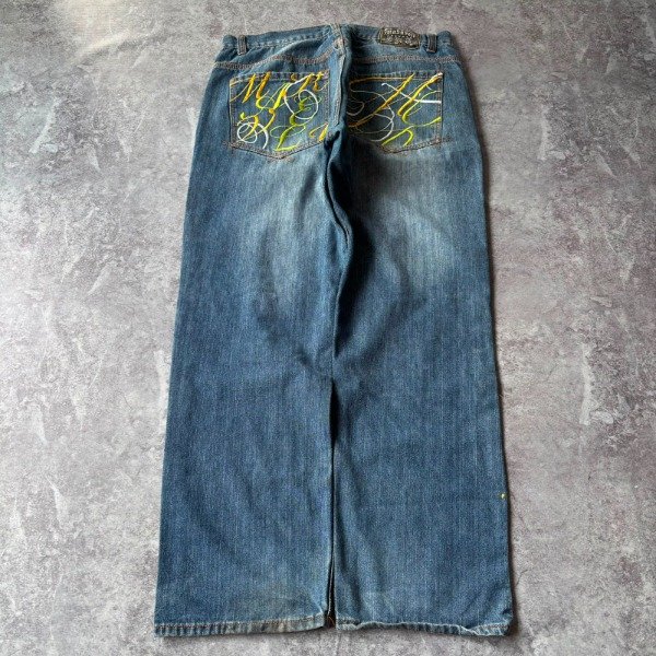 Producto - Pantalon Makaveli