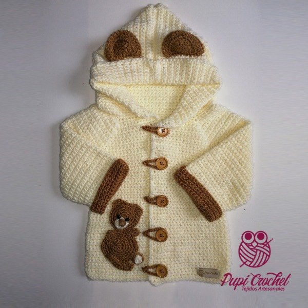 Producto - Campera Con Capucha y Apliques