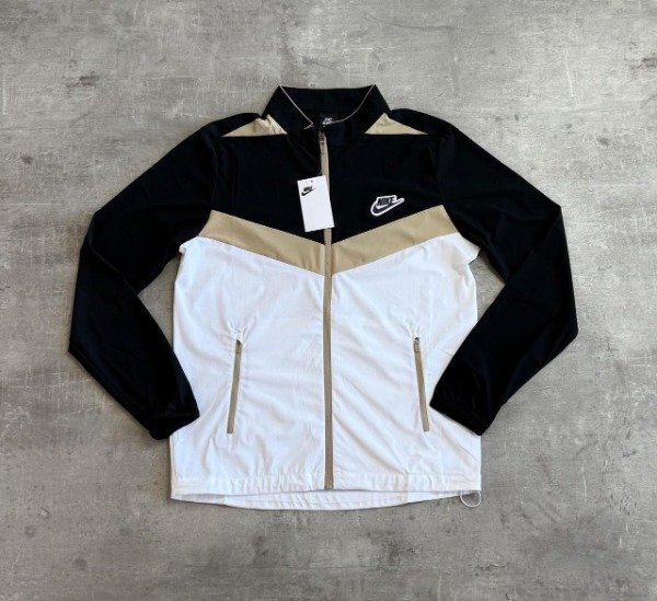 Producto - Campera rompeviento 2