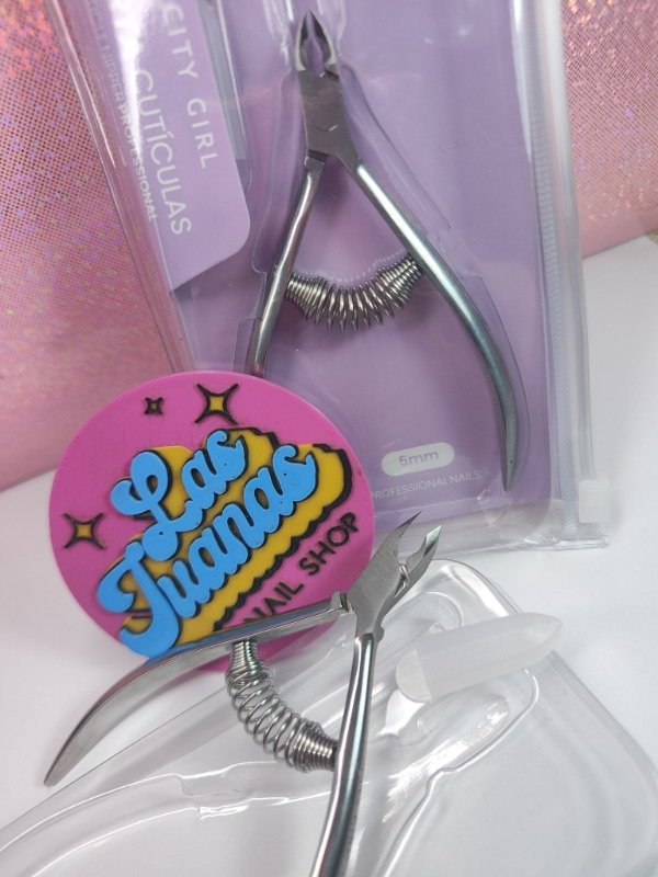 Producto - Corta Cutículas Profesional Acero City Girl