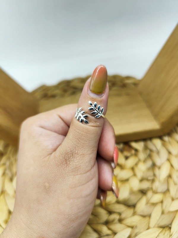 Producto - Anillo Ajustable Hoja de Parra