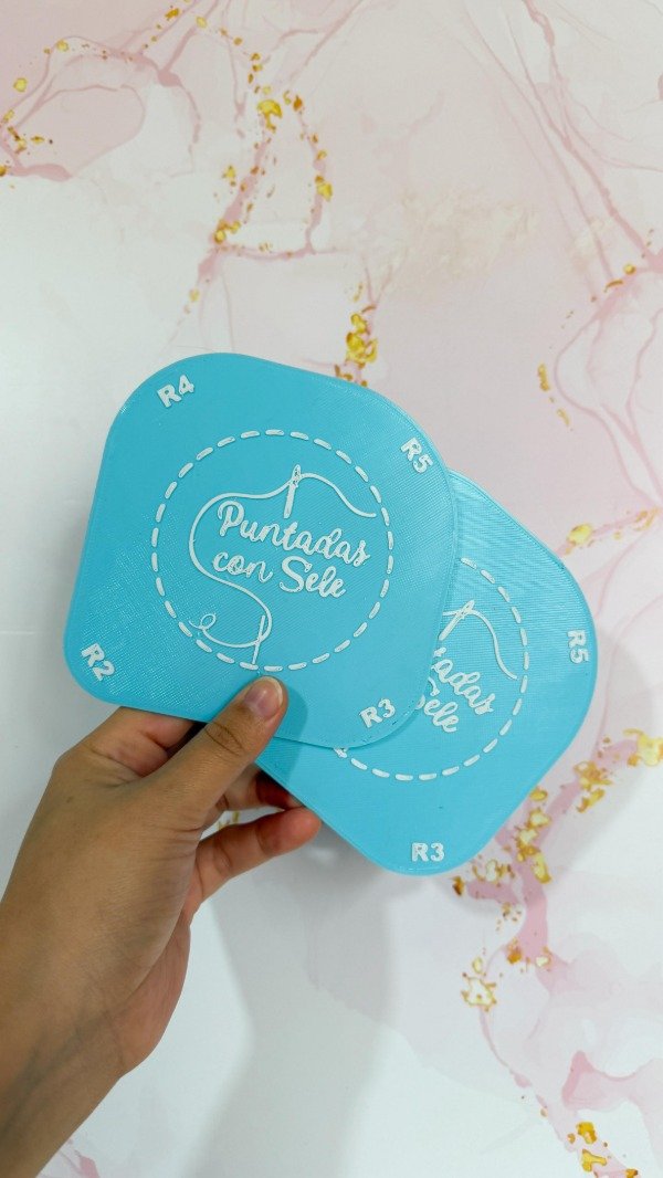 Producto - Regla de curvas celeste bebé